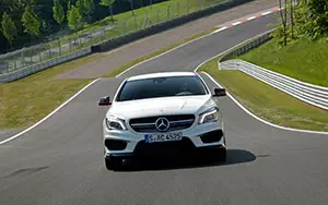   Mercedes-Benz CLA45 AMG Edition 1 - 2013