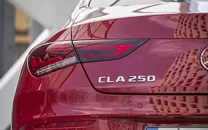   Mercedes-Benz CLA 250 4MATIC AMG Line - 2019
