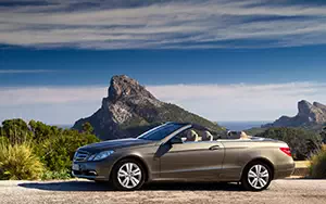   Mercedes-Benz E350 CGI Cabriolet - 2010