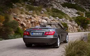   Mercedes-Benz E350 CGI Cabriolet - 2010