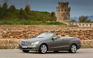   Mercedes-Benz E350 CGI Cabriolet - 2010