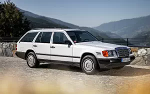   Mercedes-Benz 300 TD Turbo 4MATIC S124 - 1989