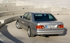   Mercedes-Benz E50 AMG - 1996