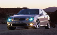   Mercedes-Benz E55 AMG - 2002