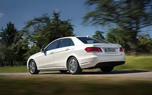   Mercedes-Benz E200 Natural Gas - 2013