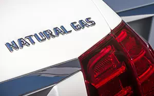   Mercedes-Benz E200 Natural Gas - 2013