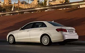   Mercedes-Benz E250 - 2013