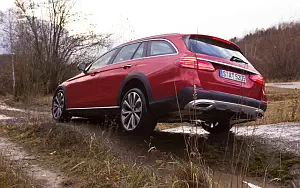   Mercedes-Benz E-class All-Terrain - 2016