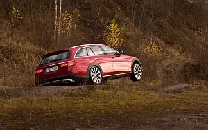   Mercedes-Benz E-class All-Terrain - 2016