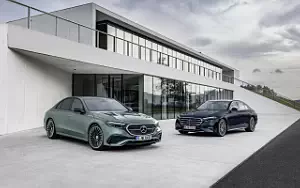   Mercedes-Benz E 300 e 4MATIC AMG Line - 2023