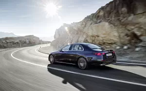   Mercedes-Benz E 400 e 4MATIC Exclusive Line - 2023