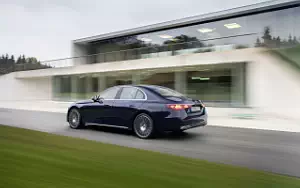   Mercedes-Benz E 400 e 4MATIC Exclusive Line - 2023