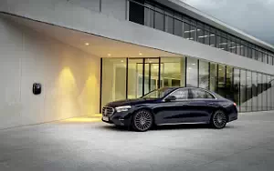   Mercedes-Benz E 400 e 4MATIC Exclusive Line - 2023
