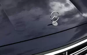   Mercedes-Benz E 400 e 4MATIC Exclusive Line - 2023