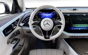   Mercedes-Benz E 400 e 4MATIC Exclusive Line - 2023