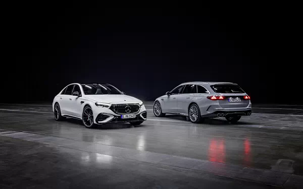   Mercedes-AMG E 53 HYBRID 4MATIC+ - 2024