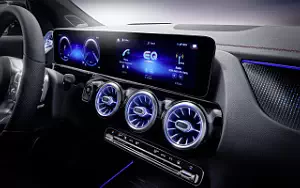   Mercedes-Benz EQA 250 AMG Line - 2021