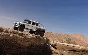   Mercedes-Benz G63 AMG 6x6 - 2013