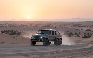   Mercedes-Benz G63 AMG 6x6 - 2013