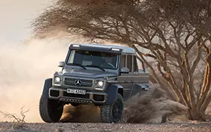   Mercedes-Benz G63 AMG 6x6 - 2013