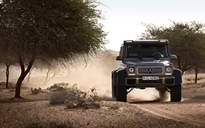   Mercedes-Benz G63 AMG 6x6 - 2013