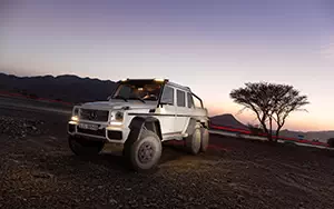   Mercedes-Benz G63 AMG 6x6 - 2013