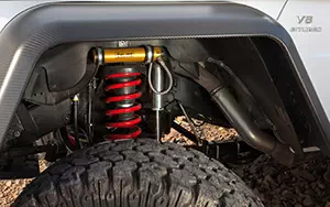   Mercedes-Benz G63 AMG 6x6 - 2013
