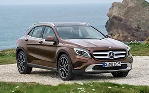   Mercedes-Benz GLA220 CDI 4MATIC - 2013