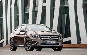   Mercedes-Benz GLA220 CDI 4MATIC - 2013