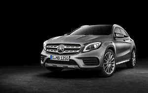   Mercedes-Benz GLA 250 4MATIC AMG Line - 2017