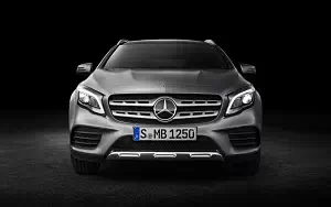   Mercedes-Benz GLA 250 4MATIC AMG Line - 2017