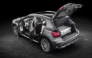   Mercedes-Benz GLA 250 4MATIC AMG Line - 2017