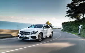   Mercedes-AMG GLA 45 4MATIC - 2017