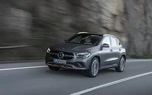   Mercedes-Benz GLA 220 d 4MATIC Progressive Line - 2020