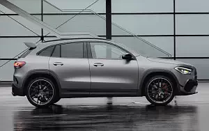   Mercedes-AMG GLA 45 S 4MATIC+ Aerodynamic Package - 2020