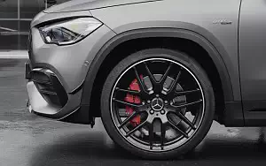   Mercedes-AMG GLA 45 S 4MATIC+ Aerodynamic Package - 2020