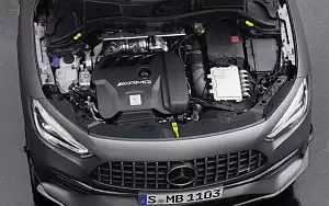   Mercedes-AMG GLA 45 S 4MATIC+ Aerodynamic Package - 2020