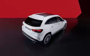   Mercedes-AMG GLA 35 4MATIC - 2023