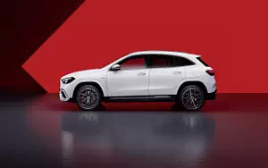   Mercedes-AMG GLA 35 4MATIC - 2023