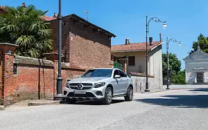  Mercedes-Benz GLC 300 4MATIC Coupe AMG Line - 2016