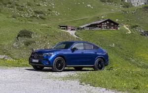   Mercedes-Benz GLC 300 de 4MATIC Coupe AMG Line - 2023