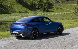   Mercedes-Benz GLC 300 de 4MATIC Coupe AMG Line - 2023