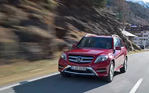   Mercedes-Benz GLK350 4MATIC - 2012