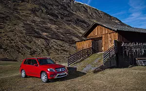   Mercedes-Benz GLK350 4MATIC - 2012