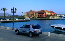   Mercedes-Benz ML320 - 1998