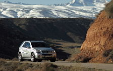   Mercedes-Benz ML63 AMG - 2006