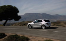   Mercedes-Benz ML63 AMG - 2006