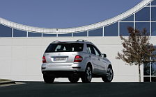   Mercedes-Benz ML500 4MATIC - 2008