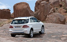   Mercedes-Benz ML250 BlueTec AMG Sports Package - 2011