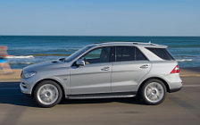   Mercedes-Benz ML350 BlueTEC 4MATIC - 2011